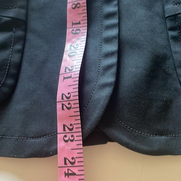 Banana Republic Corpcore Black Stretch 2 Button Blazer Size 6 - Picture 7 of 7